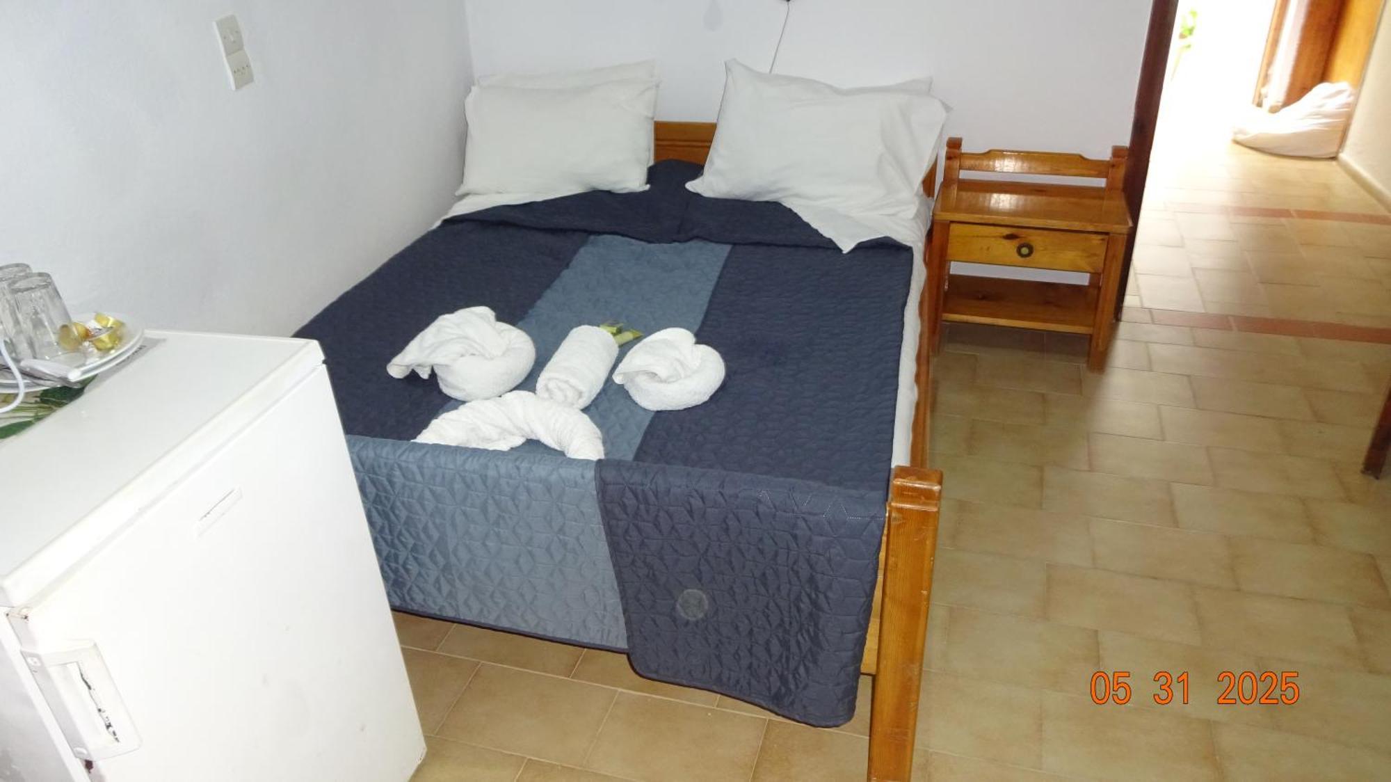 Scirocco Rooms Loutro Exterior foto